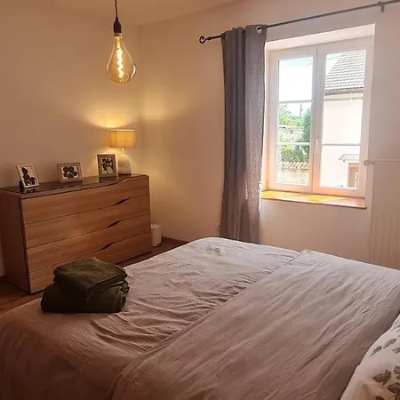 Les Pierres Du Bonheur Meuble Tourisme 3 Etoiles Дом отдыха Oelleville